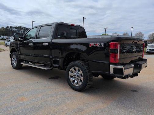 AGATE BLACK 2026 Ford F-350 Lariat