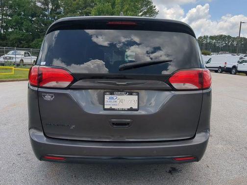 2020 Chrysler Pacifica Touring