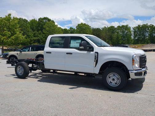2025 Ford F-250 XL