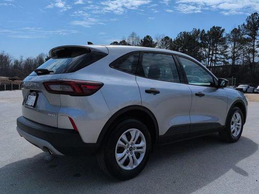 2023 Ford Escape SE