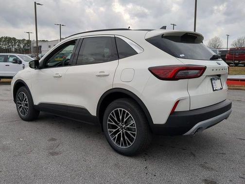 2024 Ford Escape PHEV SE