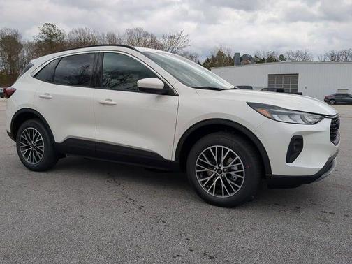 2024 Ford Escape PHEV SE