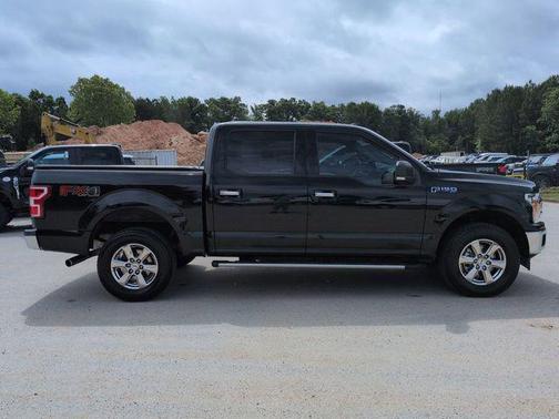 SHADOW BLACK 2018 Ford F-150 XLT