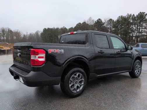 SHADOW BLACK 2026 Ford Maverick XLT