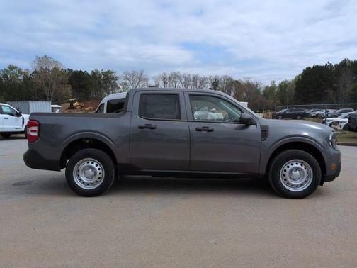 CARBONIZED GRAY METALLIC 2026 Ford Maverick XL