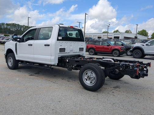 2025 Ford F-250 XL
