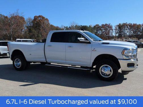 2019 RAM 3500 Big Horn Crew Cab 4x4 8' Box