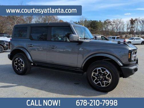 2024 Ford Bronco Outer Banks