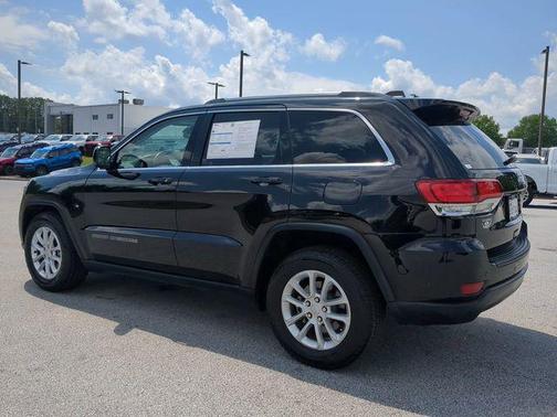 2021 Jeep Grand Cherokee Laredo
