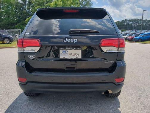 2021 Jeep Grand Cherokee Laredo