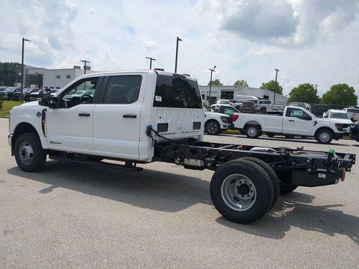 2025 Ford F-350 XL