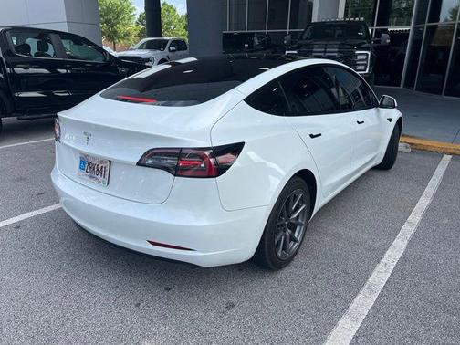 Pearl White Multi-Coat 2023 Tesla Model 3 Standard Range