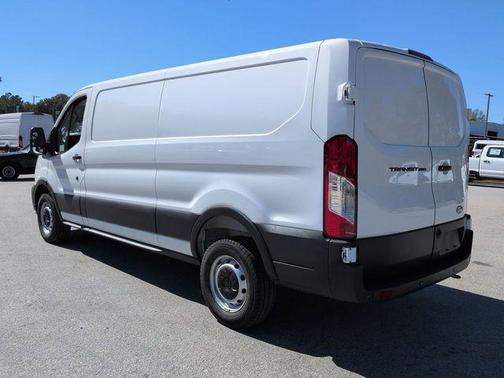 OXFORD WHITE 2026 Ford Transit-250 Base