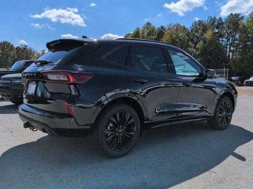 2026 Ford Escape ST-Line Elite