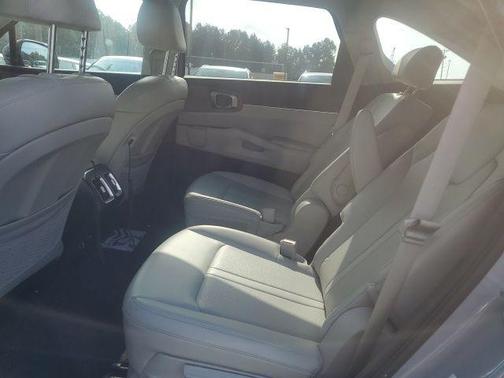 2023 Kia Sorento EX