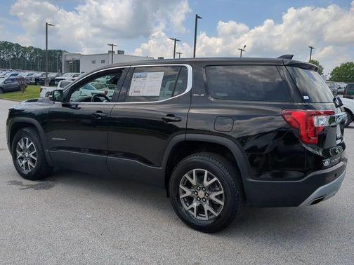 2023 GMC Acadia AWD SLE