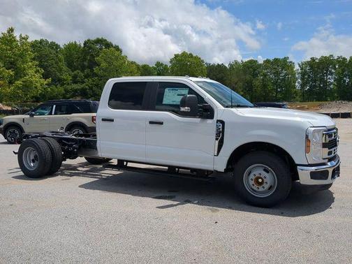 2025 Ford F-350 XL