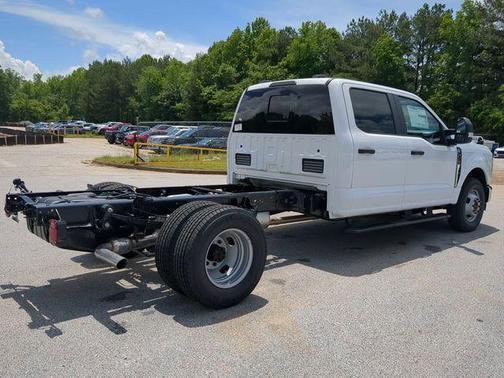 2025 Ford F-350 XL