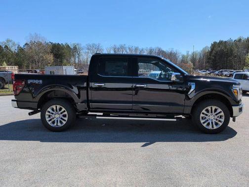 AGATE BLACK METALLIC 2026 Ford F-150 Lariat