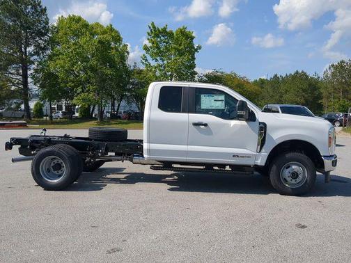 2025 Ford F-350 XL