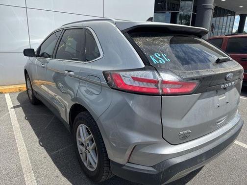 ICONIC SILVER 2023 Ford Edge SEL