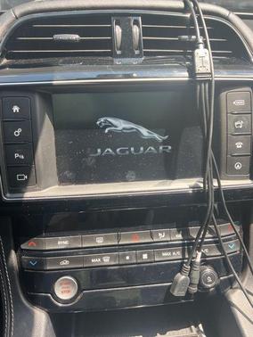 2018 Jaguar F-PACE S
