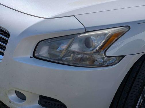 2011 Nissan Maxima SV