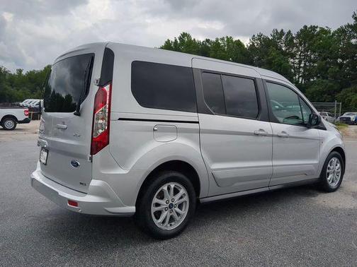 2022 Ford Transit Connect XLT