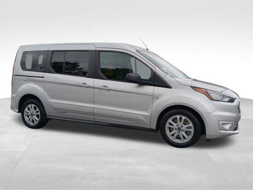 2022 Ford Transit Connect XLT