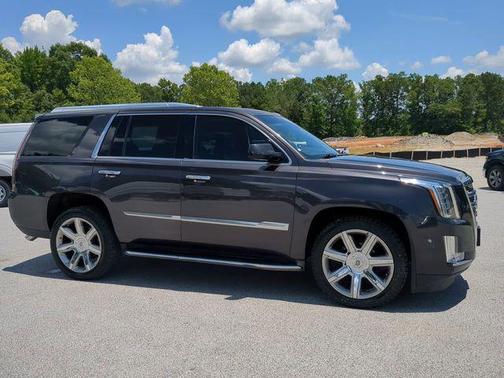 2015 Cadillac Escalade Luxury