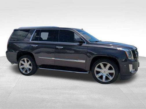 2015 Cadillac Escalade Luxury