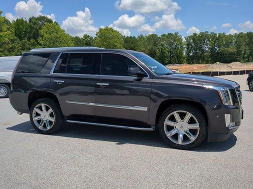 2015 Cadillac Escalade Luxury