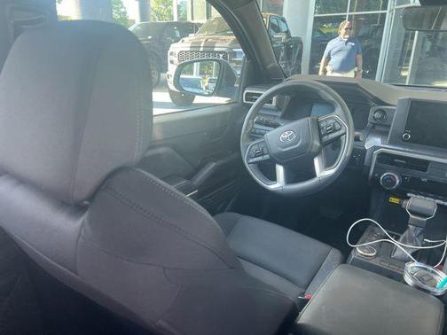 2024 Toyota Tacoma SR5