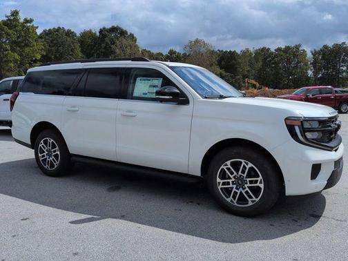 2025 Ford Expedition Max Active 4x4
