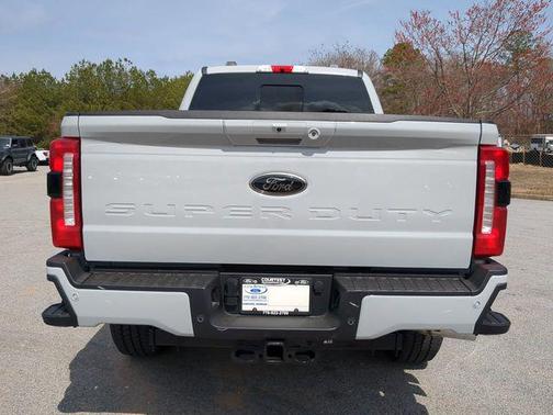 2025 Ford F-250 Lariat