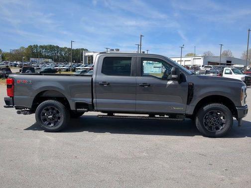 2025 Ford F-250 XL