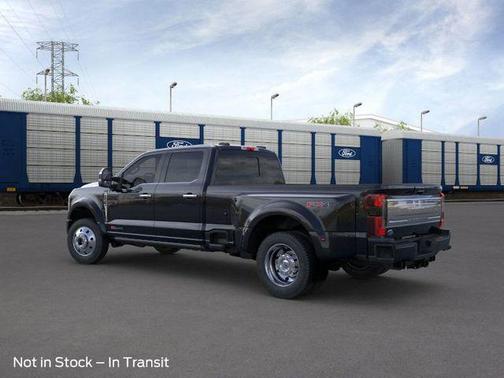 2025 Ford F-450 Platinum