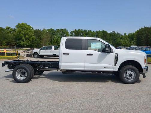 2025 Ford F-350 XL