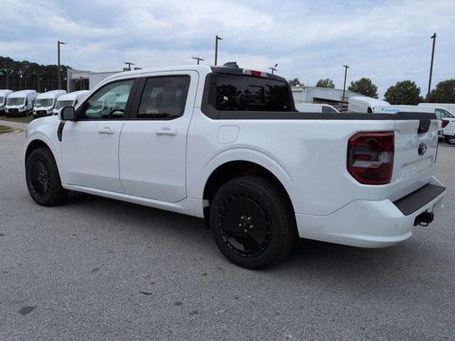 2025 Ford Maverick Lobo