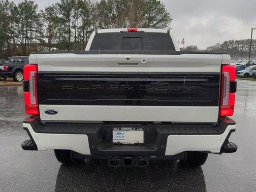 2025 Ford F-250 Platinum