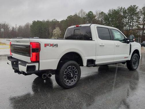 2025 Ford F-250 Platinum