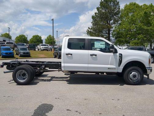 2025 Ford F-350 XL