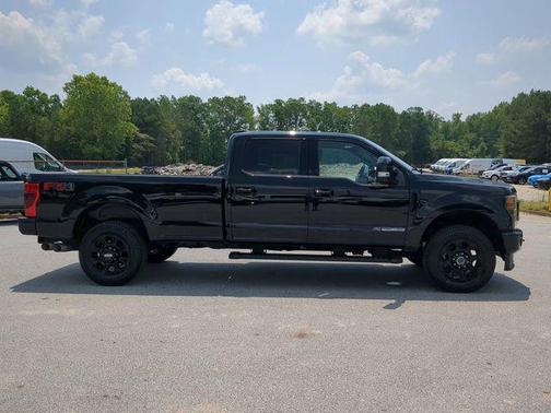2022 Ford F-350 Lariat