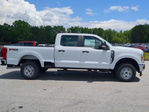 2025 Ford F-250 XL
