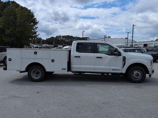 2025 Ford F-350 XL