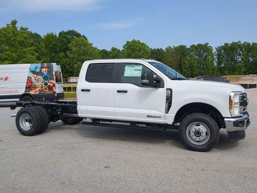 2025 Ford F-350 XL