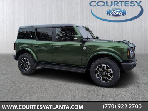 2025 Ford Bronco Outer Banks