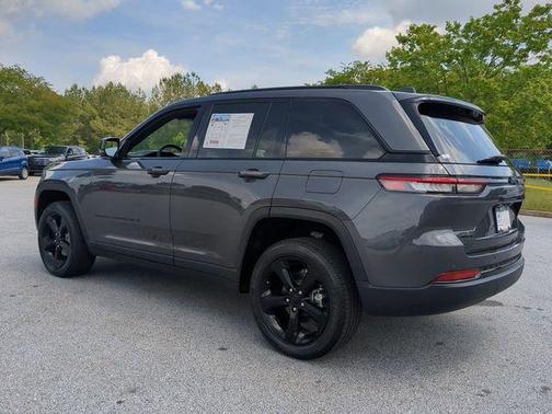 2024 Jeep Grand Cherokee Altitude