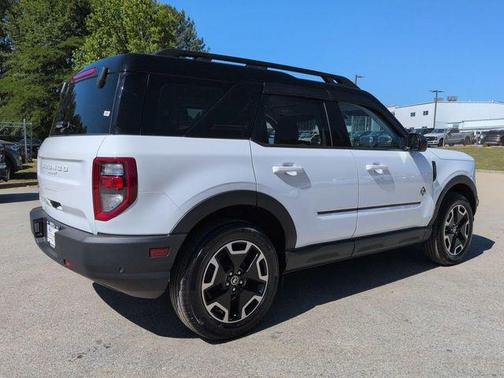 OXFORD WHITE 2024 Ford Bronco Sport Outer Banks