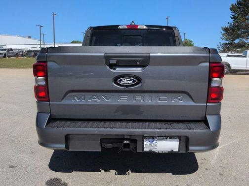 CARBONIZED GRAY METALLIC 2026 Ford Maverick Lobo